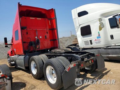 Trzecie zdjęcie samochodu z tyłu: 2019 INTERNATIONAL LT625 SEMI TRUCK VIN:3HSDZAPR5KN506586 - miniatura