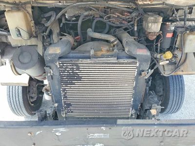 Zdjęcie 12 z 13 samochodu: 2000 FREIGHTLINER MT45 CHASSIS DELIVERY TRUCK VIN:4UZA4FA46YCF82045 - miniatura