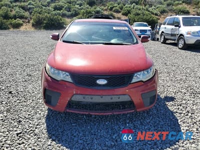 Piąte zdjęcie samochodu w środku: 2010 KIA FORTE EX VIN:KNAFU6A27A5109736 - miniatura