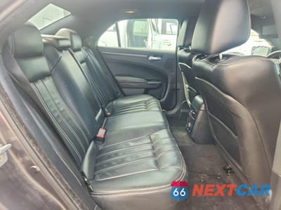 Zdjęcie 10 z 12 samochodu: 2014 CHRYSLER 300 S VIN:2C3CCAGG7EH376859 - miniatura