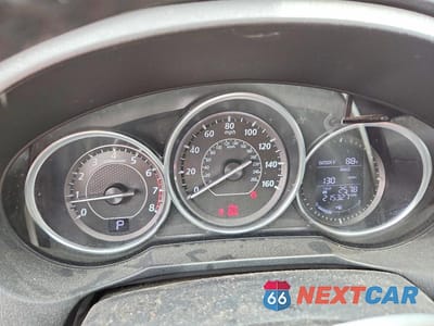 Zdjęcie 9 z 12 samochodu: 2014 MAZDA 6 SPORT VIN:JM1GJ1U6XE1118770 - miniatura