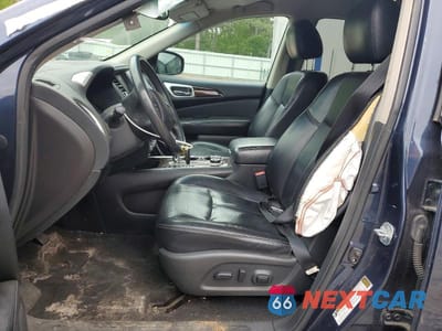 Zdjęcie 7 z 13 samochodu: 2016 NISSAN PATHFINDER SL VIN:5N1AR2MM7GC655229 - miniatura
