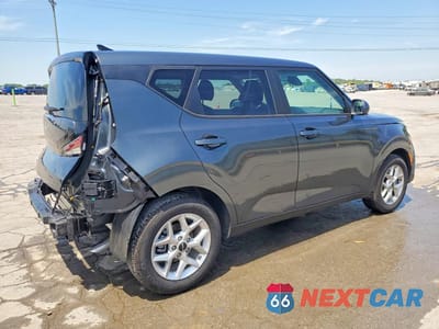 Trzecie zdjęcie samochodu z tyłu: 2025 KIA SOUL LX VIN:KNDJ23AU1S7969012 - miniatura