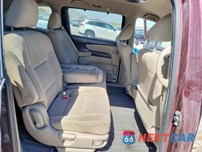 Zdjęcie 11 z 13 samochodu: 2011 HONDA ODYSSEY EX VIN:5FNRL5H44BB033106 - miniatura