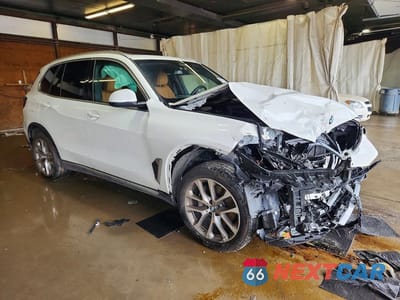 Czwarte zdjęcie samochodu z boku: 2026 BMW X5 XDRIVE40I VIN:5UX23EU01T9120881 - miniatura