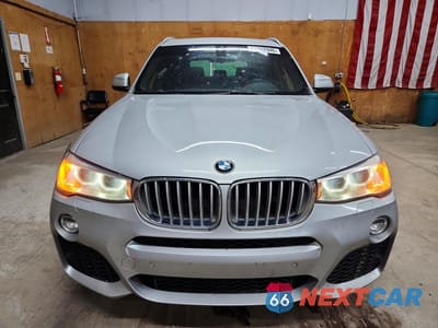 Piąte zdjęcie samochodu w środku: 2016 BMW X3 XDRIVE35I VIN:5UXWX7C57G0S16507 - miniatura