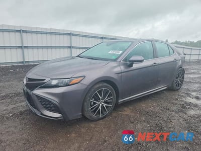 2021 TOYOTA CAMRY SE 4T1G11AK6MU609153 - główne zdjęcie licytacji z USA - miniatura