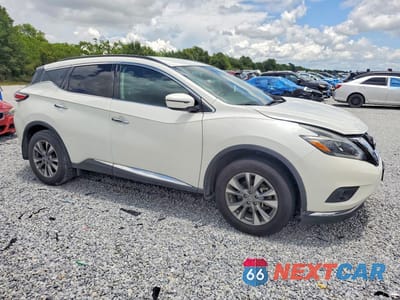 Czwarte zdjęcie samochodu z boku: 2018 NISSAN MURANO SV VIN:5N1AZ2MG8JN161371 - miniatura