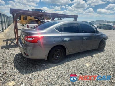 Trzecie zdjęcie samochodu z tyłu: 2017 NISSAN SENTRA S VIN:3N1AB7AP3HY405552 - miniatura