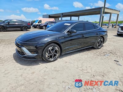 2024 HYUNDAI SONATA SEL KMHL14JA0RA351809 - główne zdjęcie licytacji z USA - miniatura