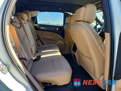 Zdjęcie 11 z 13 samochodu: 2023 PORSCHE CAYENNE BASE VIN:WP1AA2AY2PDA02089 - miniatura