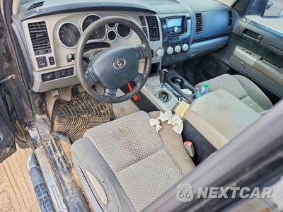 Zdjęcie 8 z 12 samochodu: 2007 TOYOTA TUNDRA DOUBLE CAB SR5 VIN:5TFRV54197X009791 - miniatura