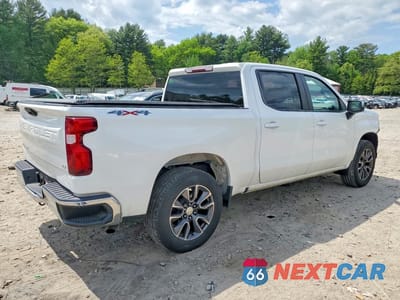 Trzecie zdjęcie samochodu z tyłu: 2020 CHEVROLET SILVERADO K1500 LT VIN:3GCUYDED9LG175148 - miniatura