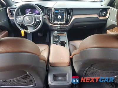 Zdjęcie 8 z 12 samochodu: 2022 VOLVO XC60 B5 MOMENTUM VIN:YV4L12DK4N1946750 - miniatura