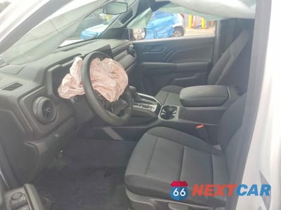 Zdjęcie 7 z 12 samochodu: 2026 CHEVROLET COLORADO VIN:1GCPSBEKXT1168340 - miniatura