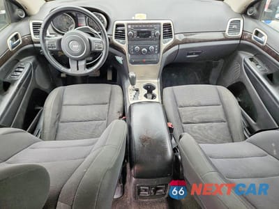Zdjęcie 8 z 13 samochodu: 2012 JEEP GRAND CHEROKEE LAREDO VIN:1C4RJFAG1CC272336 - miniatura