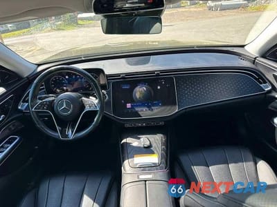 Zdjęcie 6 z 10 samochodu: 2024 MERCEDES-BENZ E 350 4MATIC VIN:W1KLF4HB3RA007028 - miniatura