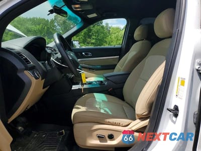 Zdjęcie 7 z 13 samochodu: 2016 FORD EXPLORER VIN:1FM5K8B83GGB00169 - miniatura