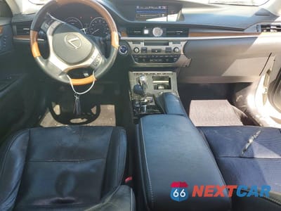 Zdjęcie 8 z 12 samochodu: 2013 LEXUS ES 300H VIN:JTHBW1GG3D2036824 - miniatura