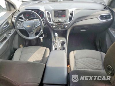 Zdjęcie 8 z 13 samochodu: 2020 CHEVROLET EQUINOX VIN:2GNAXTEVXL6171377 - miniatura