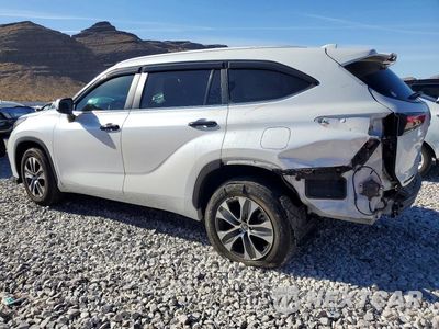 Drugie zdjęcie samochodu z przodu: 2023 TOYOTA HIGHLANDER XLE VIN:5TDKDRAH1PS034686 - miniatura