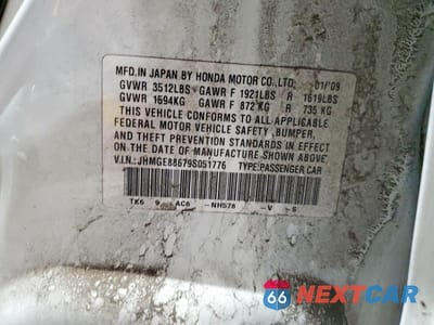 Zdjęcie 12 z 12 samochodu: 2009 HONDA FIT SPORT VIN:JHMGE88679S051776 - miniatura