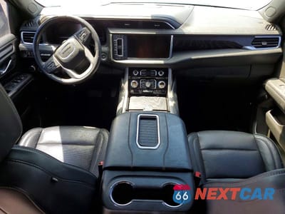 Zdjęcie 8 z 14 samochodu: 2023 GMC YUKON DENALI VIN:1GKS2DKL9PR197746 - miniatura