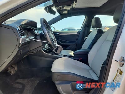 Zdjęcie 7 z 12 samochodu: 2019 VOLKSWAGEN JETTA S VIN:3VWCB7BU2KM273468 - miniatura