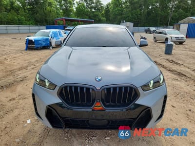 Piąte zdjęcie samochodu w środku: 2024 BMW X6 XDRIVE40I VIN:5UX33EX03R9S31389 - miniatura