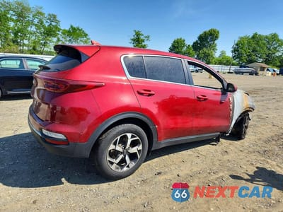 Trzecie zdjęcie samochodu z tyłu: 2021 KIA SPORTAGE LX VIN:KNDPMCAC6M7888411 - miniatura