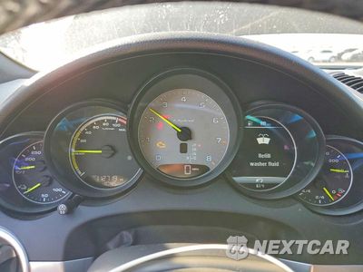 Zdjęcie 9 z 13 samochodu: 2016 PORSCHE CAYENNE SE HYBRID VIN:WP1AE2A29GLA16545 - miniatura