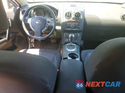 Zdjęcie 8 z 13 samochodu: 2013 NISSAN ROGUE S VIN:JN8AS5MV5DW609433 - miniatura