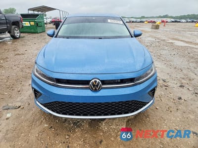Piąte zdjęcie samochodu w środku: 2025 VOLKSWAGEN JETTA S VIN:3VW5X7BU5SM109190 - miniatura