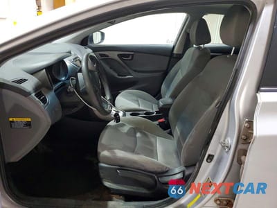 Zdjęcie 7 z 12 samochodu: 2011 HYUNDAI ELANTRA GLS VIN:5NPDH4AE3BH002553 - miniatura