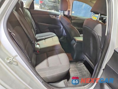 Zdjęcie 10 z 12 samochodu: 2020 KIA FORTE LXS VIN:3KPF24AD7LE148249 - miniatura