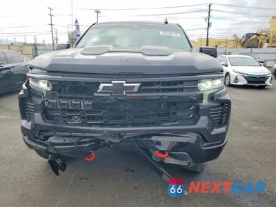 Piąte zdjęcie samochodu w środku: 2024 CHEVROLET SILVERADO K1500 LT TRAIL BOSS VIN:3GCUDFED7RG399745 - miniatura