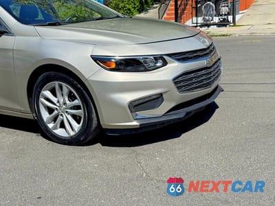 Zdjęcie 14 z 14 samochodu: 2016 CHEVROLET MALIBU LT VIN:1G1ZE5ST8GF232939 - miniatura