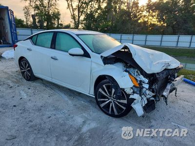 Czwarte zdjęcie samochodu z boku: 2019 NISSAN ALTIMA PLATINUM VIN:1N4BL4FV3KC116259 - miniatura