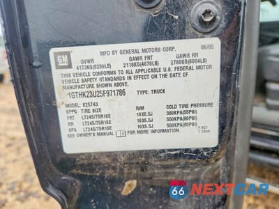 Zdjęcie 12 z 12 samochodu: 2005 GMC SIERRA K2500 HEAVY DUTY VIN:1GTHK23U25F971786 - miniatura