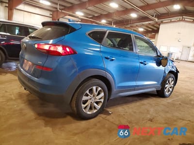 Trzecie zdjęcie samochodu z tyłu: 2019 HYUNDAI TUCSON SE VIN:KM8J2CA48KU937638 - miniatura
