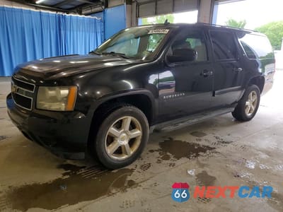 2011 CHEVROLET SUBURBAN K1500 LT 1GNSKJE37BR189943 - główne zdjęcie licytacji z USA - miniatura
