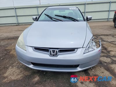 Piąte zdjęcie samochodu w środku: 2005 HONDA ACCORD EX VIN:1HGCM56845A186169 - miniatura