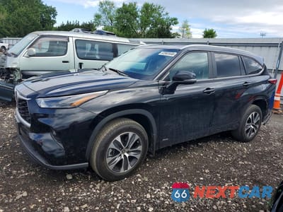 2023 TOYOTA HIGHLANDER HYBRID XLE 5TDKBRCH4PS135210 - główne zdjęcie licytacji z USA - miniatura