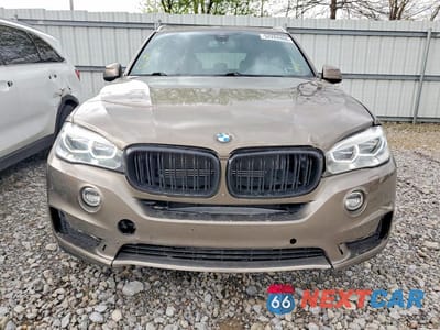 Piąte zdjęcie samochodu w środku: 2017 BMW X5 XDR40E VIN:5UXKT0C35H0V97808 - miniatura