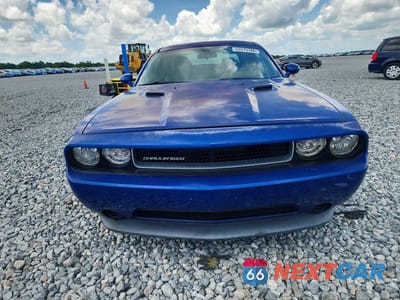 Piąte zdjęcie samochodu w środku: 2012 DODGE CHALLENGER SXT VIN:2C3CDYAG5CH285780 - miniatura