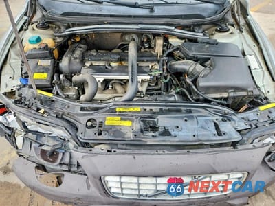 Zdjęcie 11 z 12 samochodu: 2004 VOLVO XC70 VIN:YV1SZ59H841124421 - miniatura