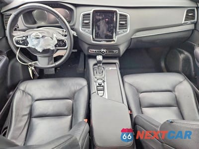 Zdjęcie 8 z 14 samochodu: 2020 VOLVO XC90 T6 MOMENTUM VIN:YV4A22PK5L1601711 - miniatura