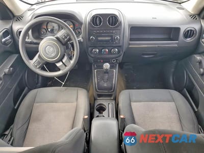 Zdjęcie 8 z 13 samochodu: 2014 JEEP PATRIOT SPORT VIN:1C4NJPBA6ED574930 - miniatura