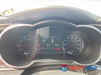 Zdjęcie 9 z 13 samochodu: 2014 KIA OPTIMA SX VIN:5XXGR4A61EG334266 - miniatura
