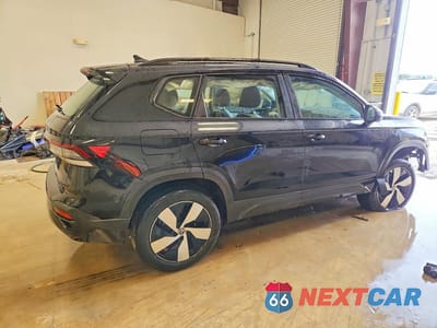 Trzecie zdjęcie samochodu z tyłu: 2026 VOLKSWAGEN TAOS S VIN:3VV8C7B27TM033291 - miniatura